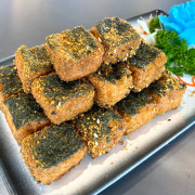 七味鹽豆腐 Crispy Tofu w/Shichimi Chilli Flakes