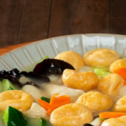 上汤时蔬鱼腐竹笙 Fish Curd &amp; Bamboo Fungus w/ Seasonal Veggies
