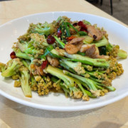 有機菜花 Stir-fried Cauliflower with Pork Belly